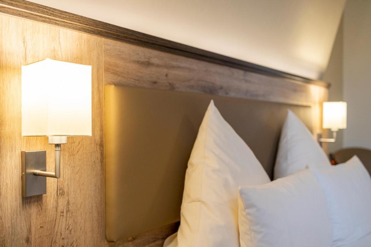 Hotel Ratskeller Schwarzenberg Schwarzenberg  Extérieur photo