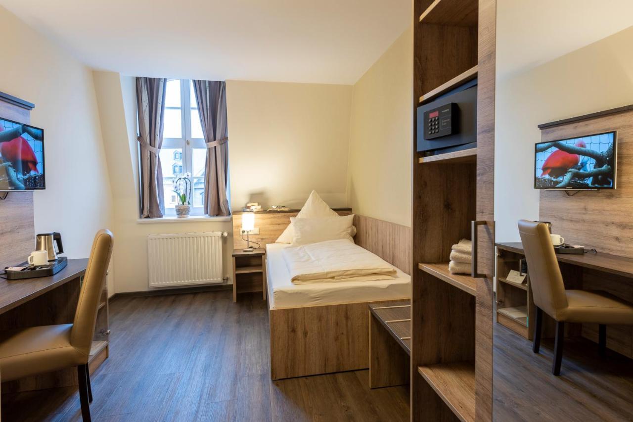 Hotel Ratskeller Schwarzenberg Schwarzenberg  Extérieur photo